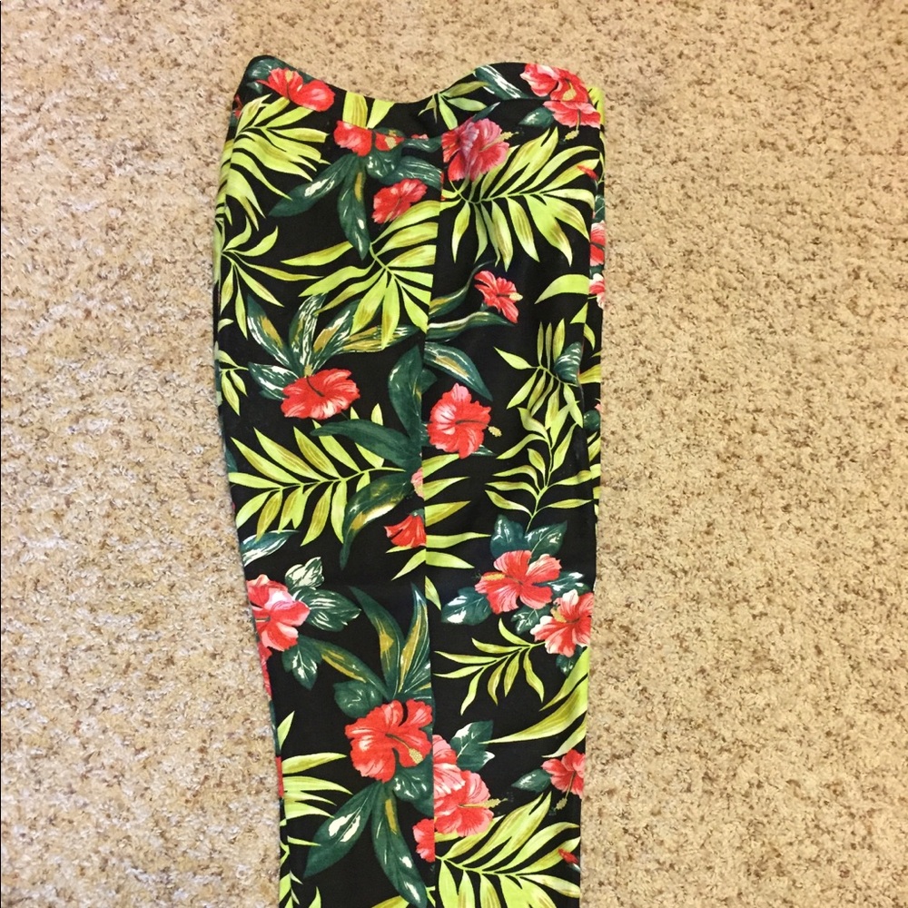 Crop pants